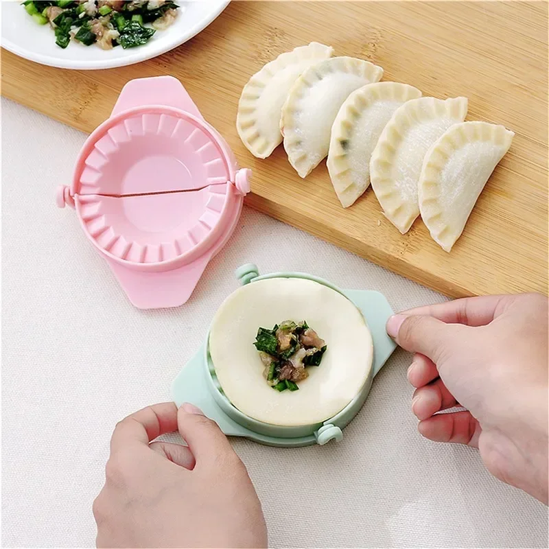 キッチンガジェットDIY三日月型餃子作り器具手動餃子型プラス - Kitchen Gadgets Dumpling Maker のレビューと価格
